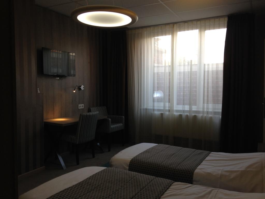Hotel Mille Colonnes Leuven Szoba fotó
